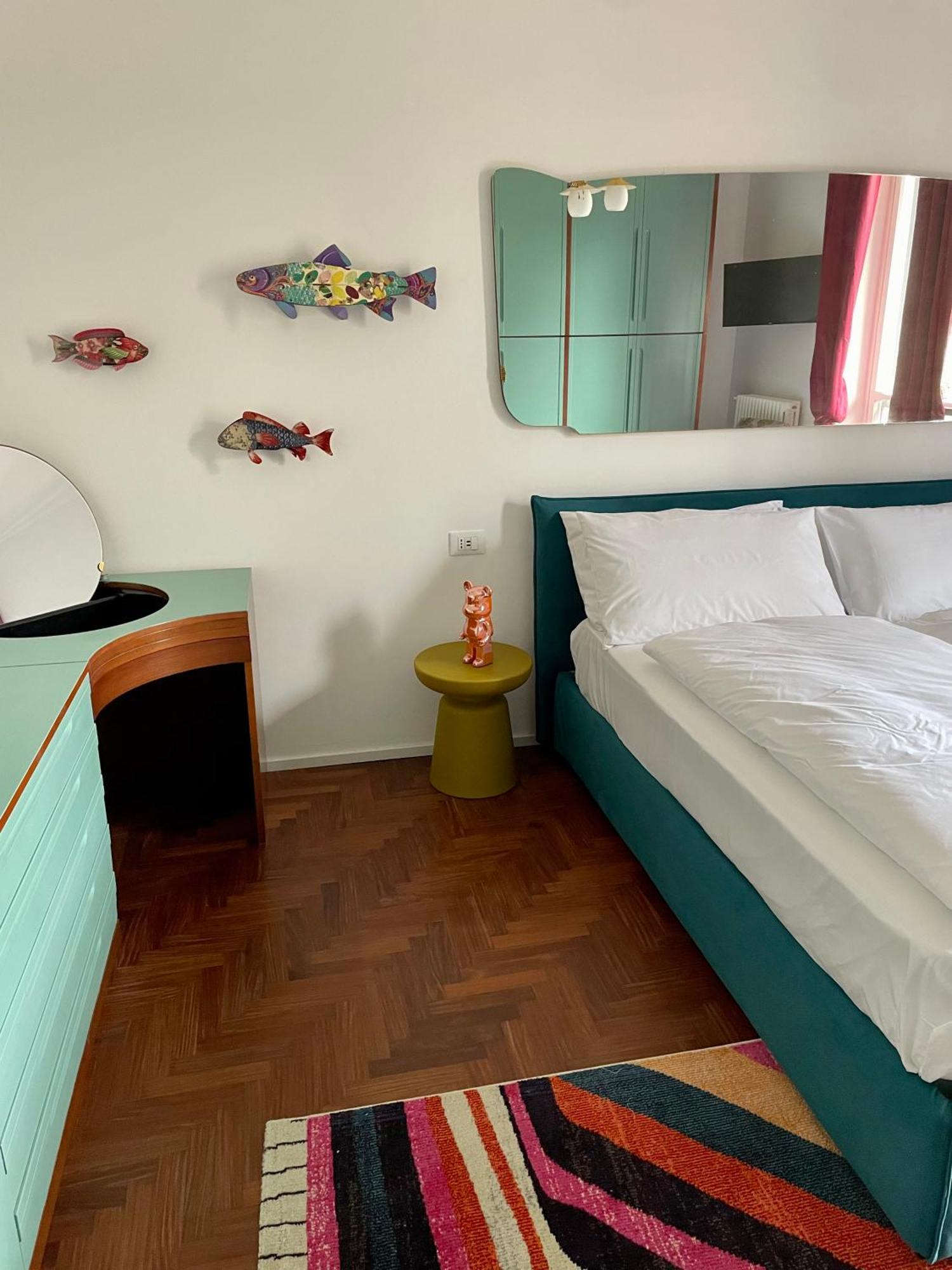 פאביה 149 Borgo Ticino Suite Attico Di Lusso Con Terrazzo E Parking Privato מראה חיצוני תמונה
