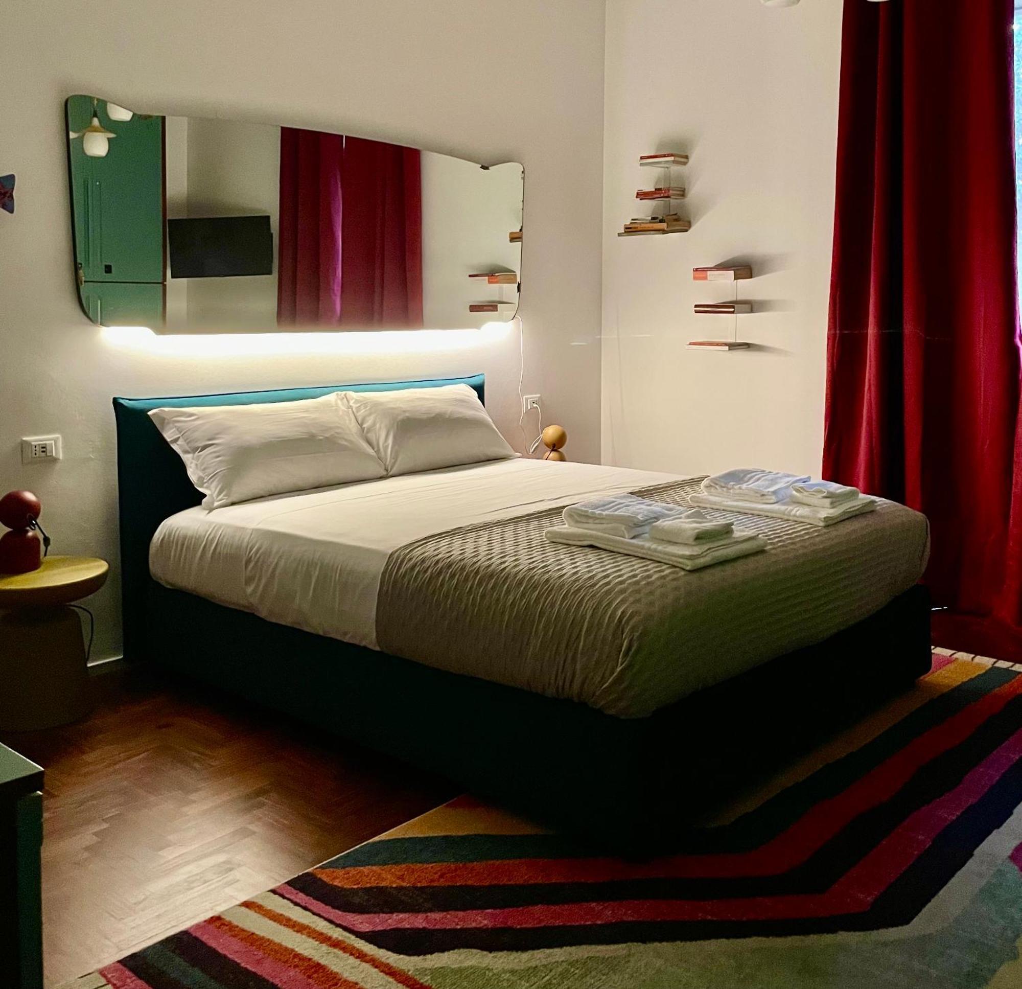 פאביה 149 Borgo Ticino Suite Attico Di Lusso Con Terrazzo E Parking Privato מראה חיצוני תמונה