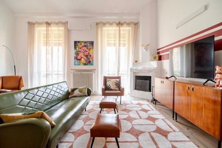 פאביה 149 Borgo Ticino Suite Attico Di Lusso Con Terrazzo E Parking Privato מראה חיצוני תמונה
